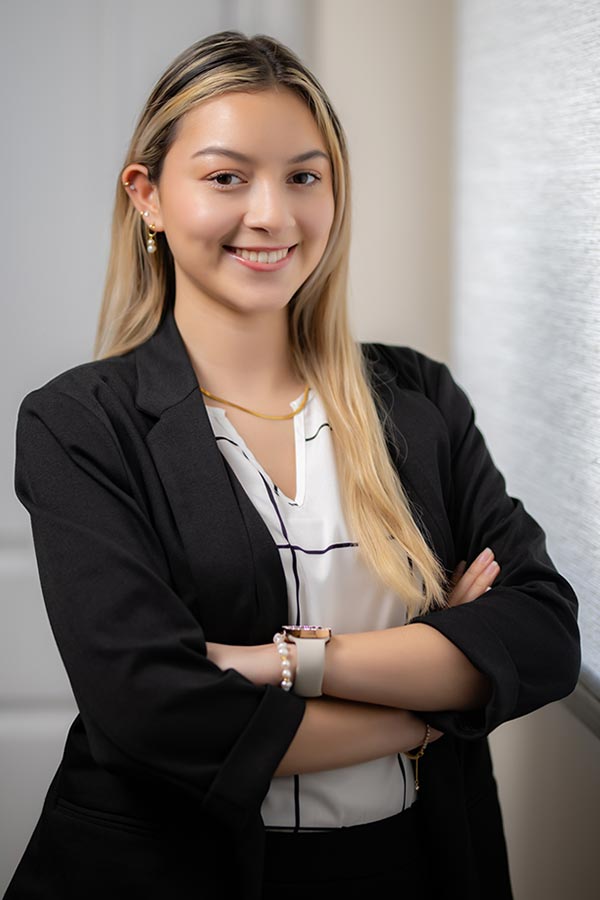 Isabella - Legal Administrative Assistant