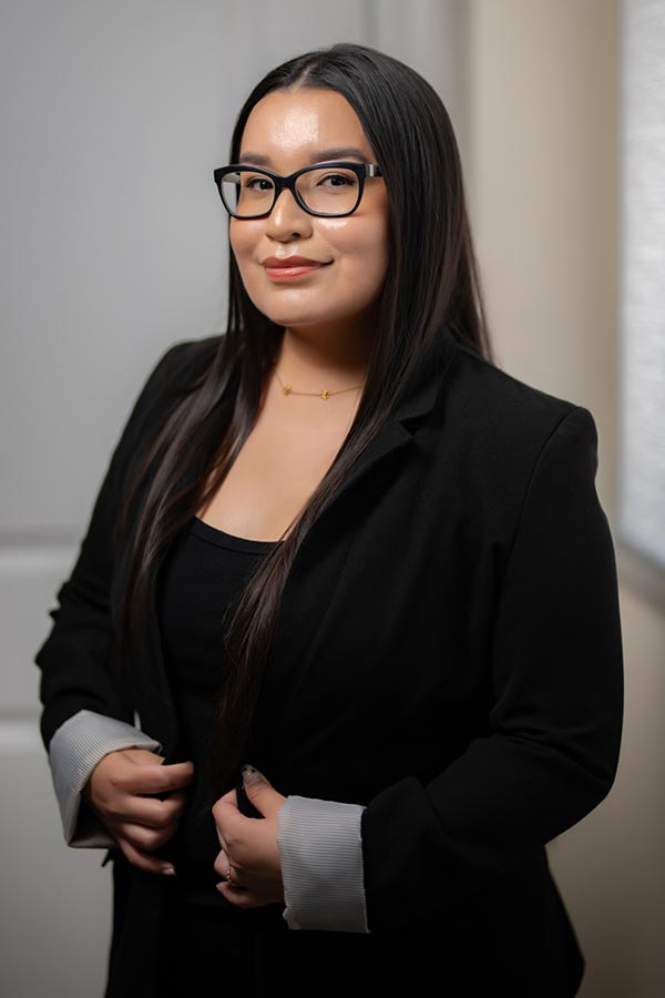 Dulce - Real Estate and Immigration Paralegal